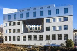 Sottas-Constructions-métalliques-façades-EMS-les-Hirondelles-suisse-01